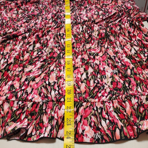 Plus Size 2X 26-28 Babydoll Floral Drawstring Scoop Neck Keyhole Flutter Bottom - Picture 16 of 16